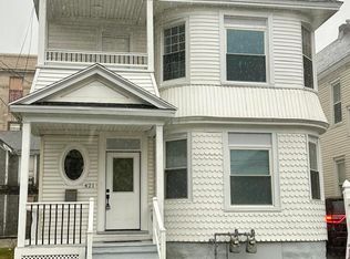 421 Summit Avenue, Schenectady, NY 12307