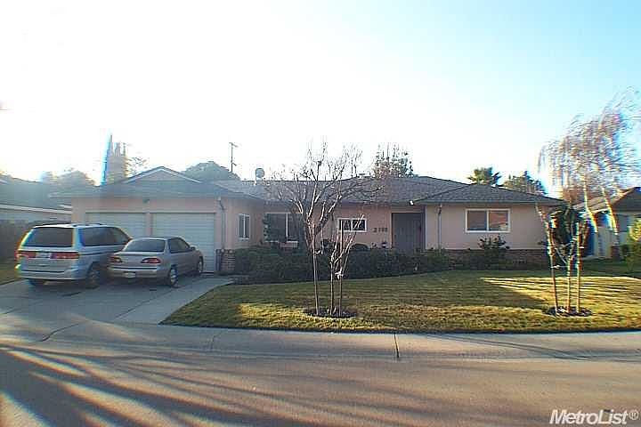 1st image of 2100 Portola Ave