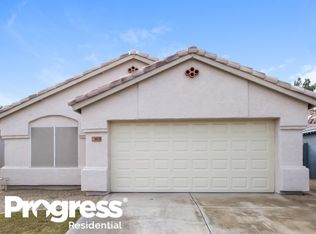 1831 E Countrywalk Ln, Chandler, AZ 85225