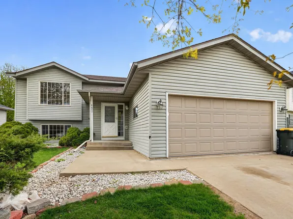 4647 Savannah Dr NW, Rochester, MN 55901