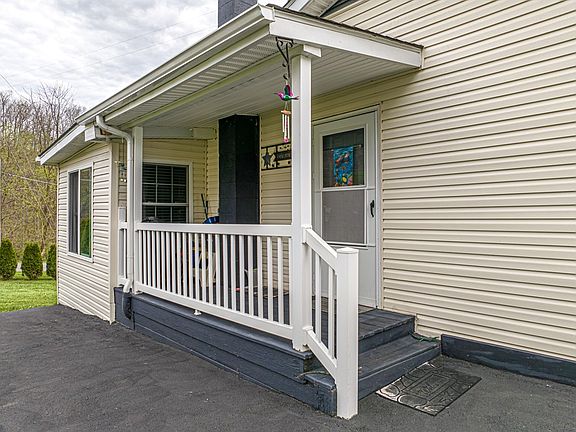 4th image of 18160 Ridgeview Dr