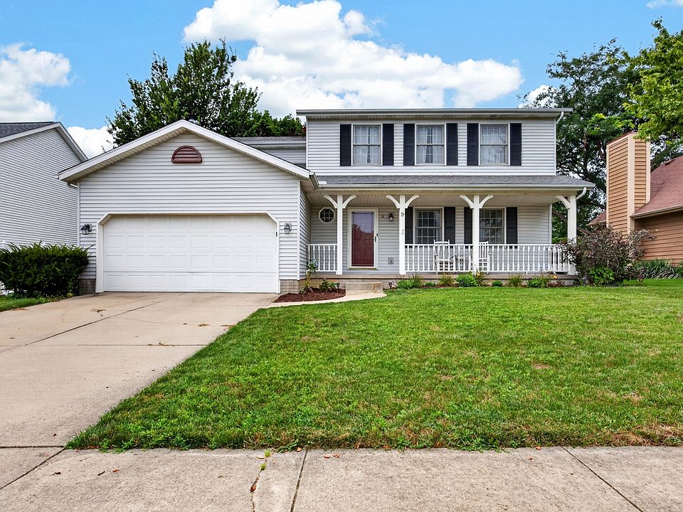 1st image of 9 Fountain Lake Ct
