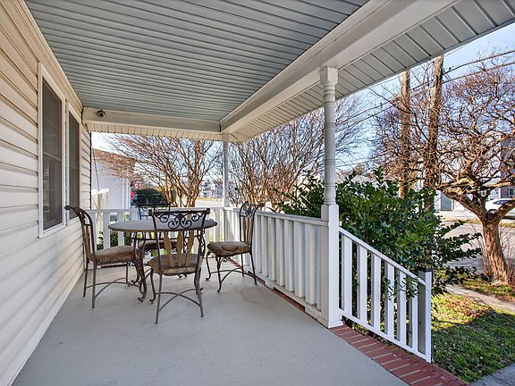 4th image of 2818 Tidewater Dr