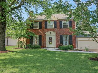 411 Fairwood Ln, Saint Louis, MO 63122