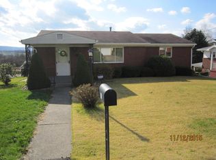 15 Burlington Ave, Uniontown, PA