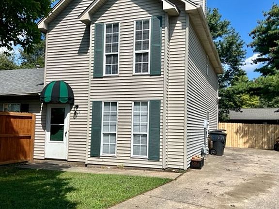 2nd image of 410 Jonquil Ct
