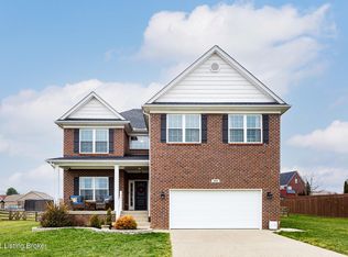 203 Copper Creek Dr, Mount Washington, KY 40047