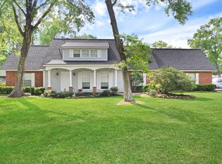 1706 White Feather Trl, Crosby, TX 77532