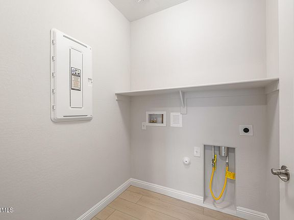 4th image of 7851 W Meadowlark Way