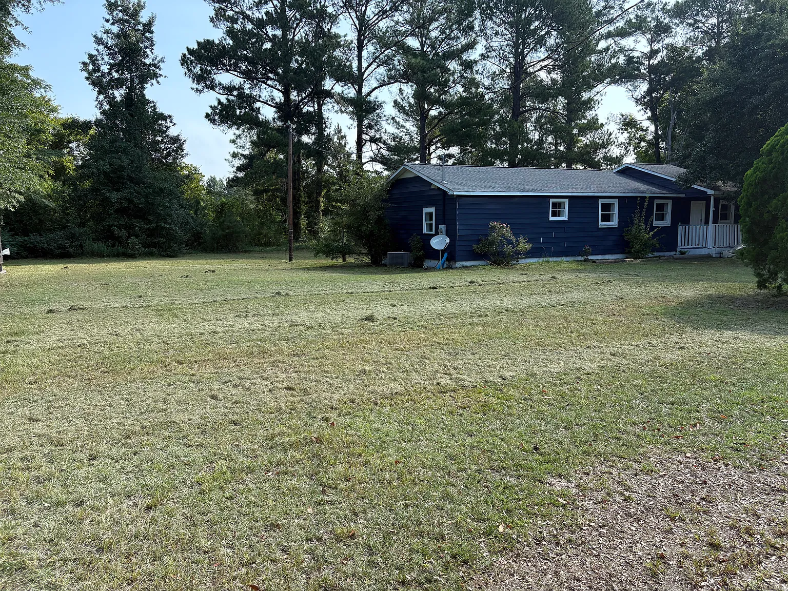 4 bed, 1400 sqft, $1,675 — Photo 2