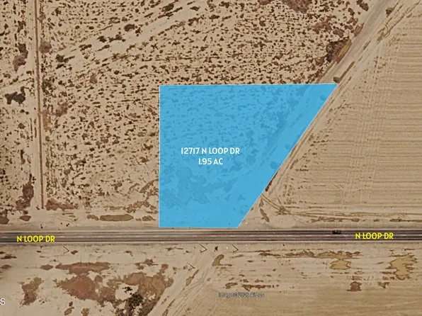 12717 N Loop Dr, Clint, TX 79836