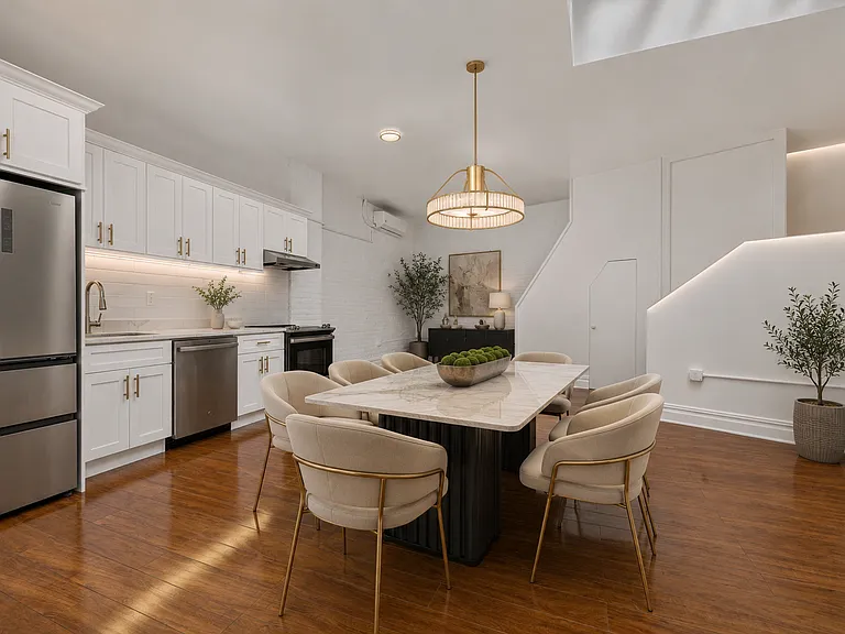 702 Greenwich St #1 — Photo 2