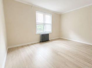 193-14 39 #A, Bayside, NY 11358