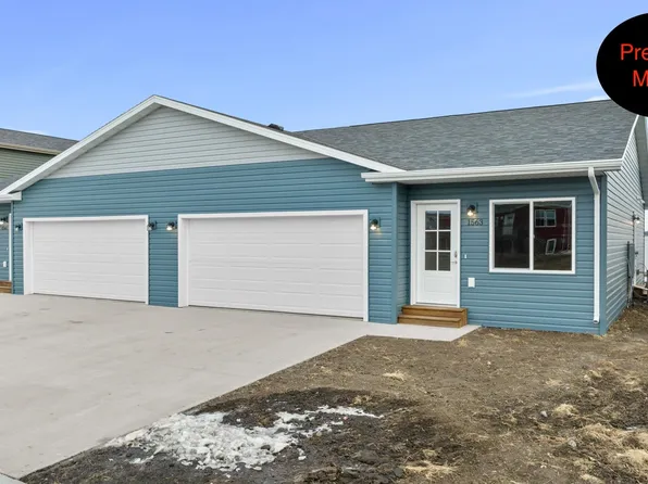 1539 47th Loop SE, Minot, ND 58701
