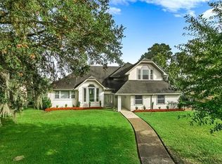 13 Belle Grove Dr, Destrehan, LA 70047