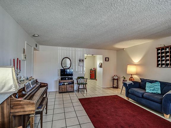 5th image of 4035 N 62nd Ave