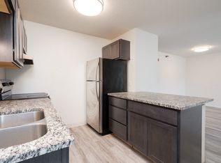 Coopers Court, Owatonna, MN 55060