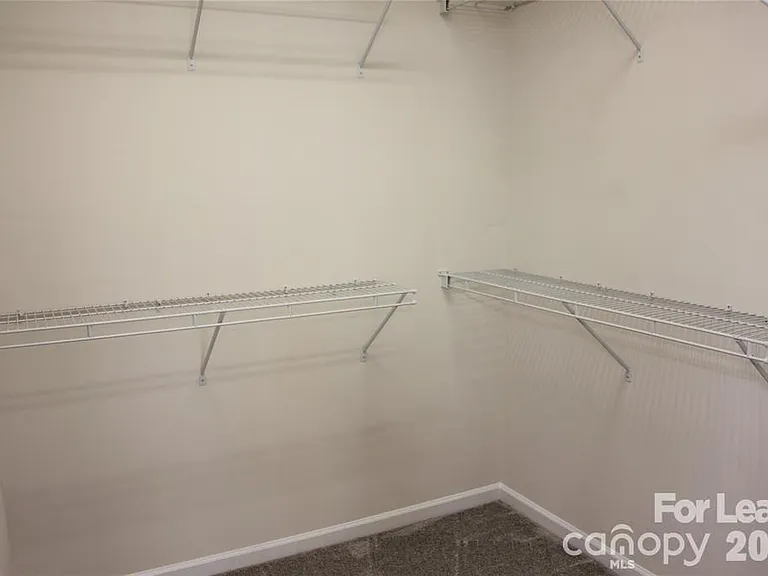17534 Hawks View Dr — Photo 22