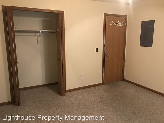 5th image of 42 50th St SW APT B