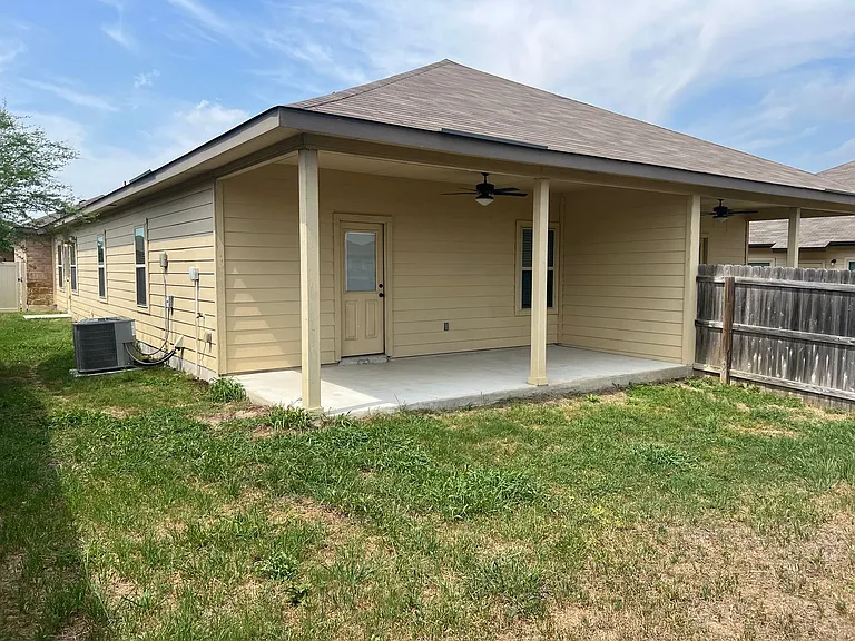 115 Stacy Ln — Photo 18