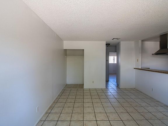 5th image of 1401 N 22nd St #4
