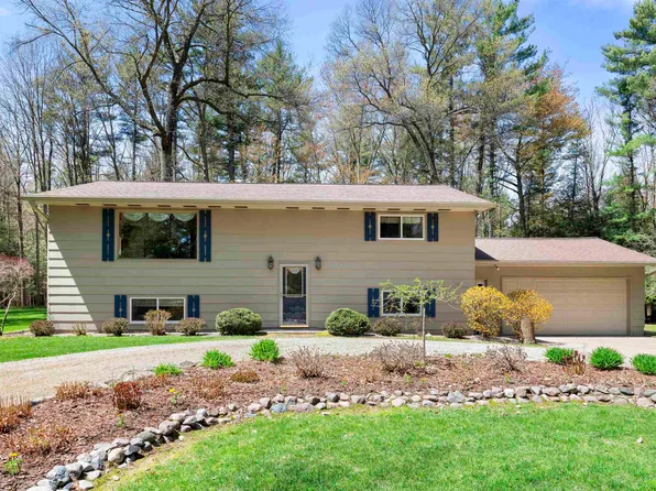 N1969 Keller Rd, Marinette, WI 54143