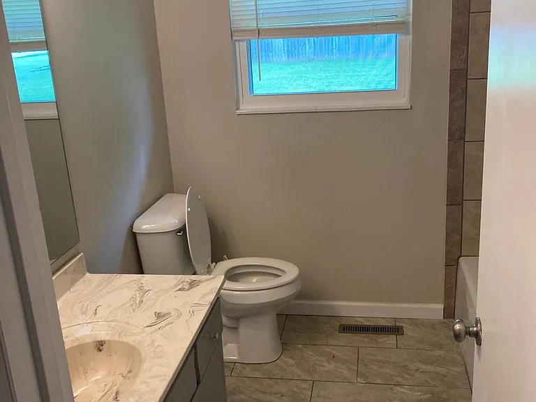 810 Mimosa Dr NW — Photo 13