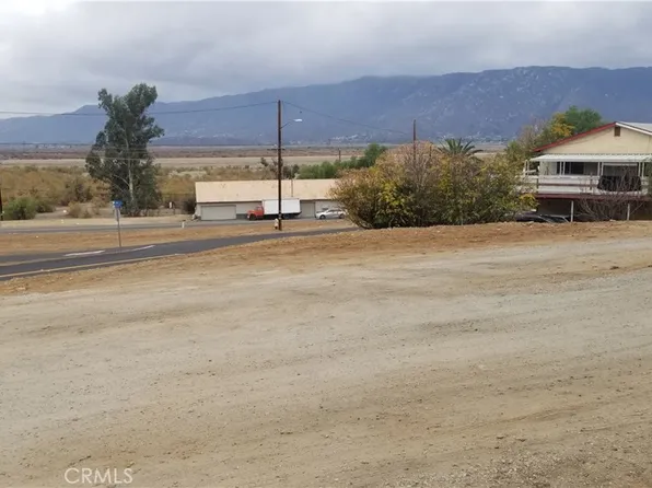 135 Country Club Blvd, Lake Elsinore, CA 92530