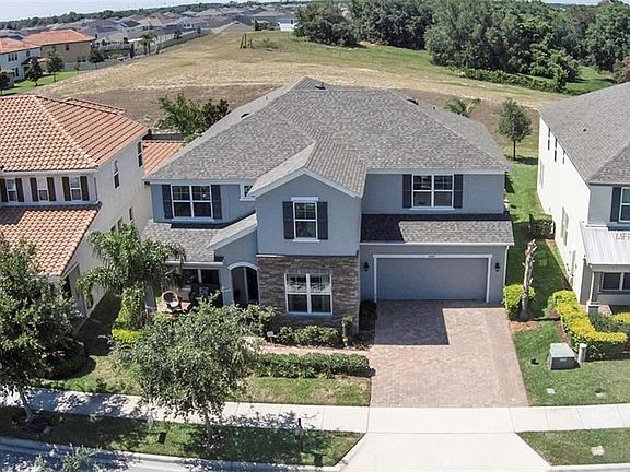 3rd image of 14567 Cedar Hill Dr