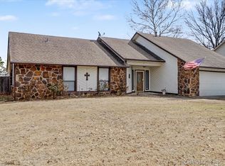 3005 S Juniper Pl, Broken Arrow, OK 74012