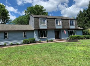 137 Manners Rd, Ringoes, NJ 08551