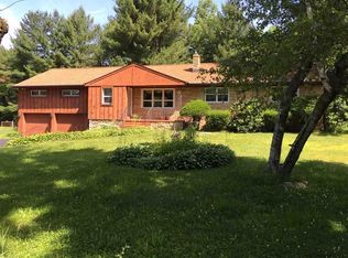 969 Grooms Rd, Rexford, NY 12148