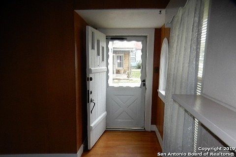 2nd image of 1435 Schley Ave