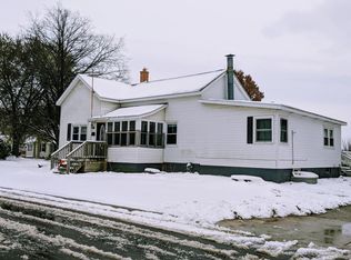 370 E Rich Ave, Zeeland, MI 49464
