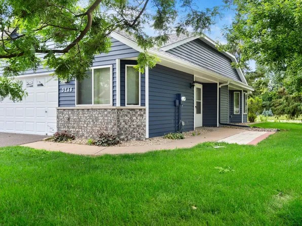 3244 Edgerton St, Vadnais Heights, MN 55127