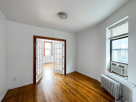3rd image of 1726 Amsterdam Ave APT 5D