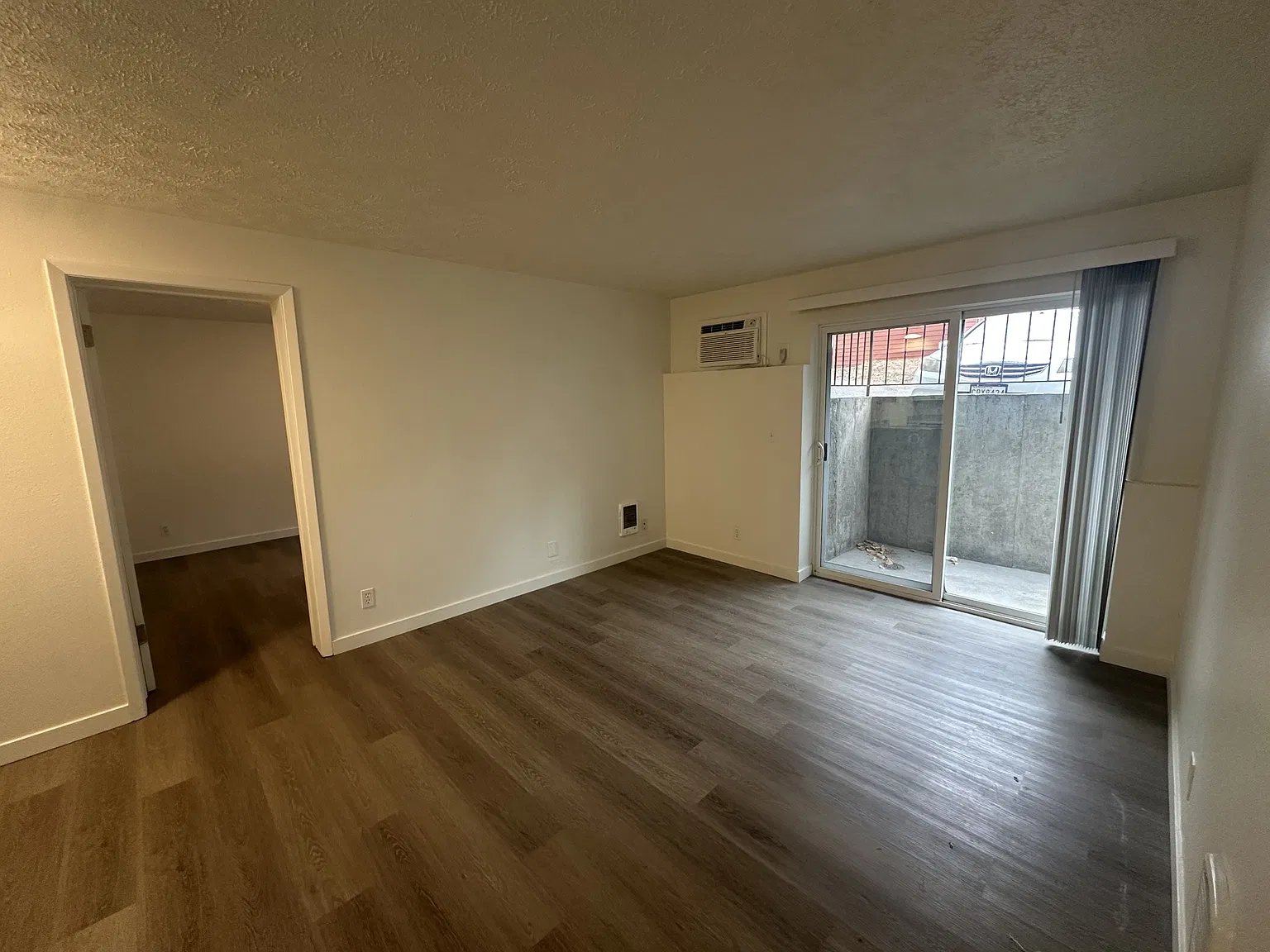 West 11th Apartments - 2 — Photo 1