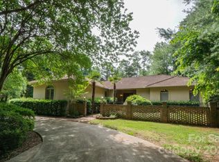 1041 Pinecrest Dr, Rock Hill, SC 29732