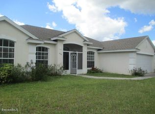 1734 Macklin St NW, Palm Bay, FL 32907