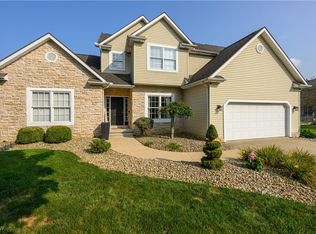 6986 Sweetwater Rd NE, Canton, OH 44721