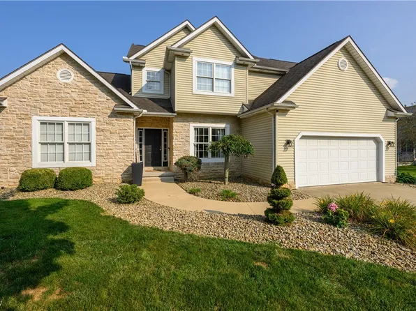 6986 Sweetwater Rd NE, Canton, OH 44721