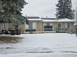 225 Crane St, Alma, MI 48801