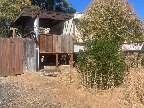 1046 Iroquois Cir, Copperopolis, CA 95228
