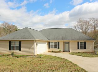 318 Lee King Rd, Forsyth, GA 31029