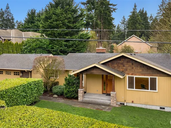 2107 109th Avenue SE, Bellevue, WA 98004