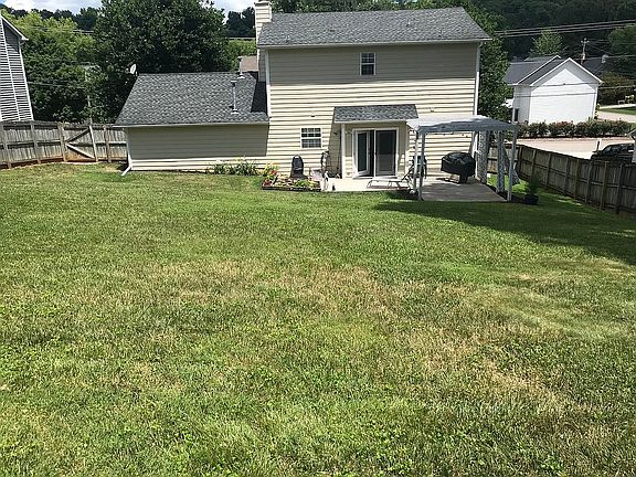 5th image of 8708 Barbee Ln