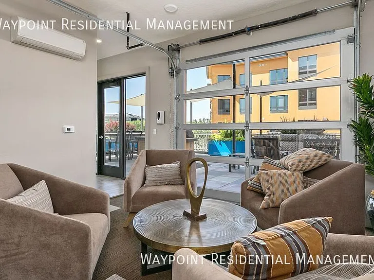 611 S 8th St #601 — Photo 37