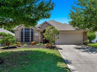 6916 Crenshaw Ln, Denton, TX 76210