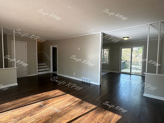 4th image of 3700 E 98th Ter