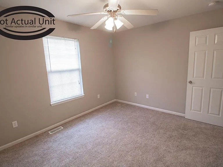 3914 Snowy Owl Dr — Photo 26
